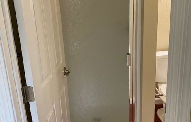 2 beds, 2 baths, 900 sqft, $1,995, Unit 103