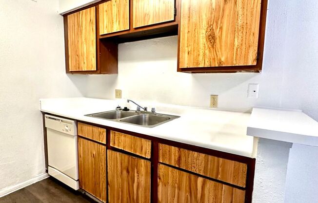 1 bed, 1 bath, 710 sqft, $870, Unit 238