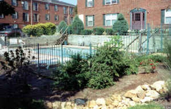 2 beds, 1 bath, 800 sqft, $1,025, Unit 662106