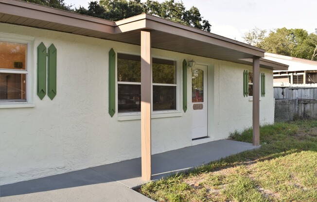 Reduced price! Great Neighborhood!