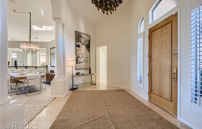404 SUMMER MESA DR
