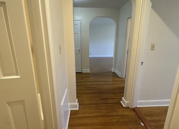 1 bed, 1 bath, 700 sqft, $2,650, Unit 308