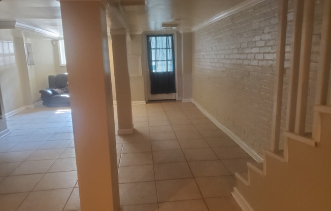 633 8 ST 