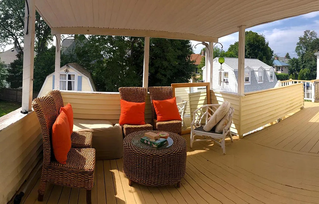255 Lowell St Unit 1