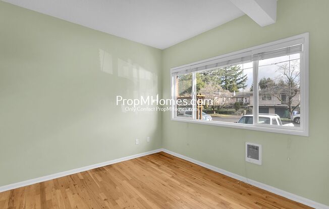 2 beds, 1 bath, $1,899