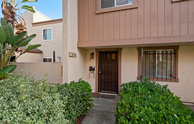 Spacious 4-Bedroom 2.5-Bathroom Townhome 50% Off 1st Month!