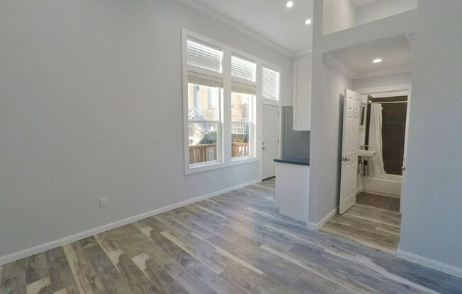 518 7th Street Unit 06