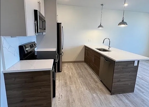 400 Dorchester Street