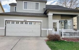 3 Bedroom Single Family Home in Aurora