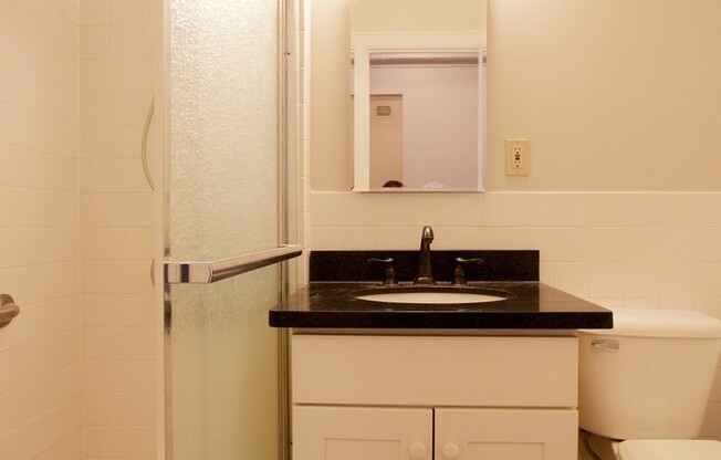 Studio, 1 bath, 527 sqft, $1,595