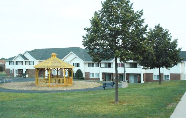 3 beds, 1.5 baths, 1,000 sqft, $1,450, Unit PT-1567-201