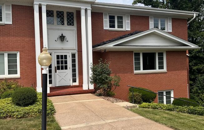 Nice condo for rent!