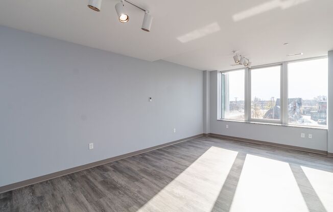 2 beds, 2 baths, 1,300 sqft, $2,590, Unit 309