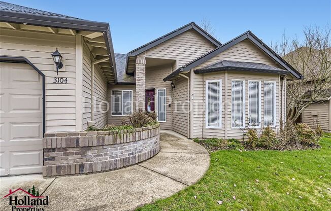 Spacious 4-Bedroom Home with Bright, Open Layout – Your Perfect Retreat Awaits! *** 1 Application in process as of 6/16 and 2 New sets***