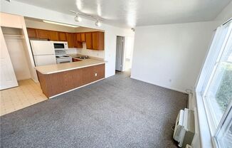 2 beds, 1 bath, 680 sqft, $1,095, Unit 306