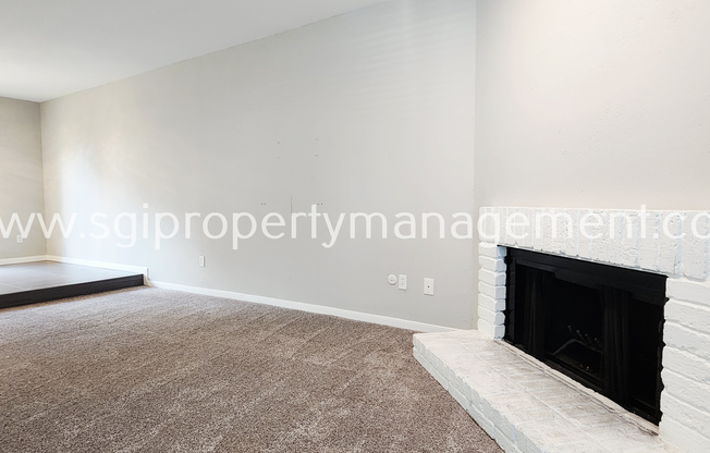 6646 E Lovers Lane