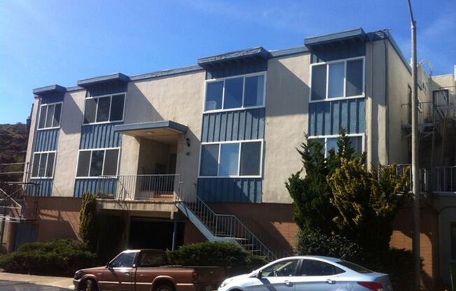 1 bed, 1 bath, 693 sqft, $2,800, Unit 4