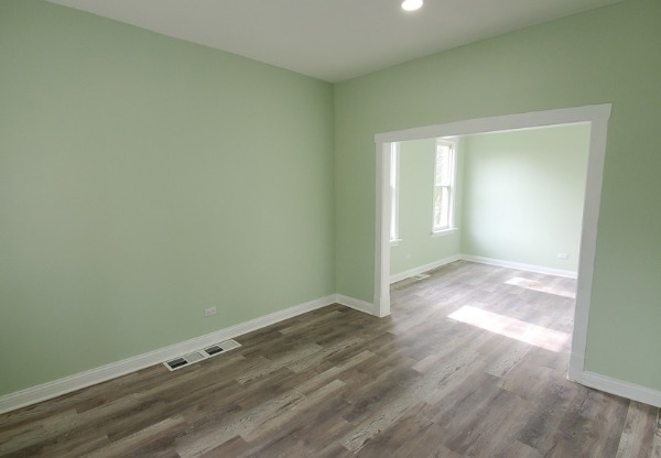 6916 S WOOD