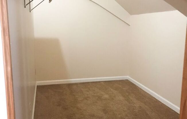 1 bed, 1 bath, 1,000 sqft, $955, Unit 503