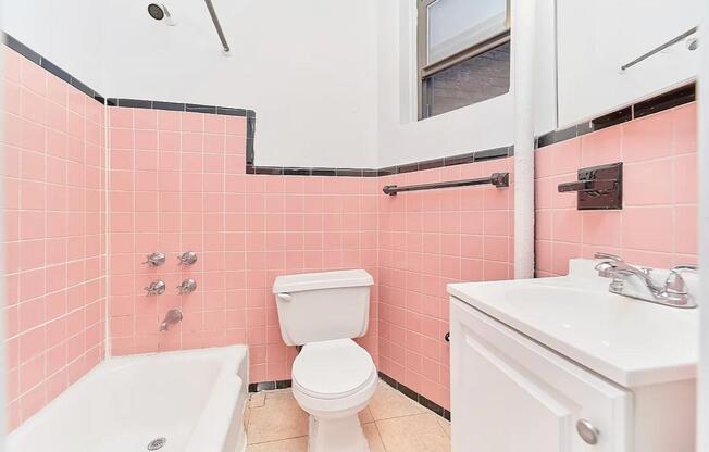 1 bed, 1 bath, $3,500, Unit 1B