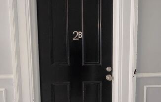 10 E Madison Street
