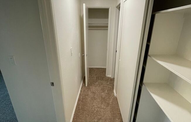 1 bed, 1 bath, 700 sqft, $2,000, Unit 409