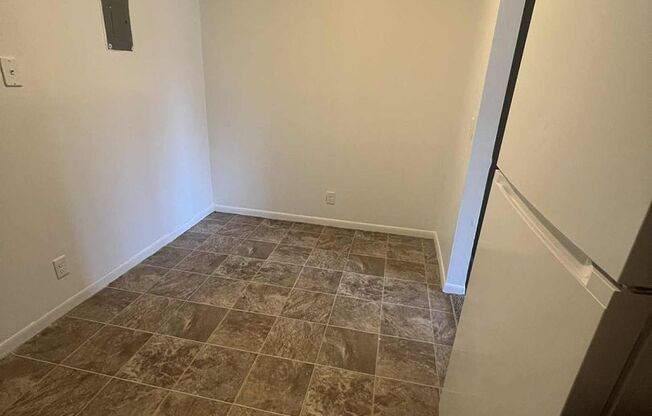 1210 SE Belmont Drive