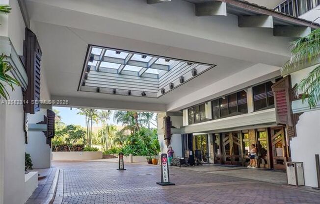 2 beds, 2 baths, $4,500, Unit # A 1007