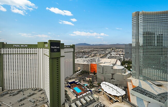 1 bed, 1.5 baths, $6,995
