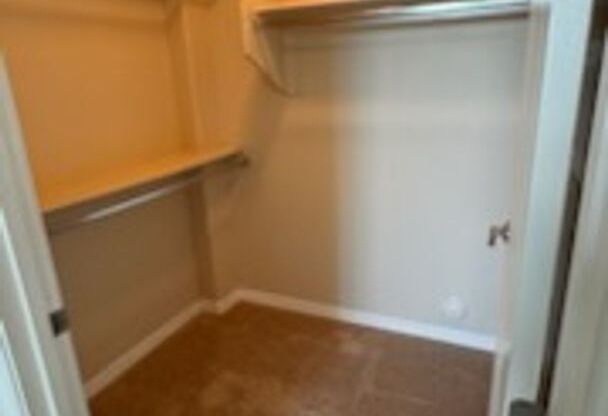 2 beds, 2 baths, $1,550, Unit #2003