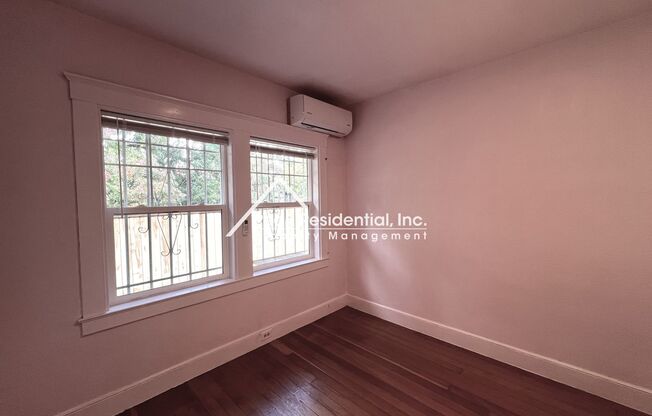 2 beds, 1 bath, $2,250