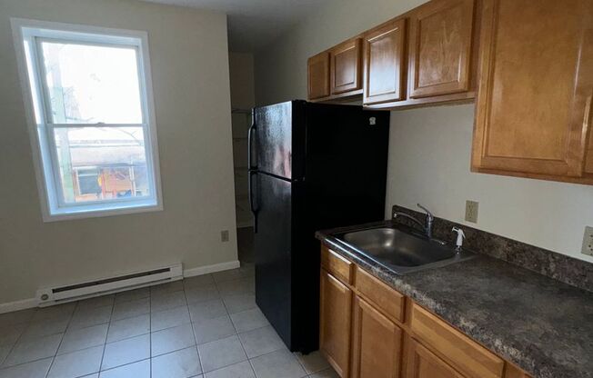 1 bed, 1 bath, $1,250, Unit Unit 1