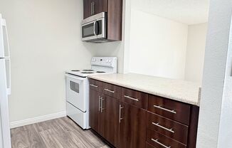 1 bed, 1 bath, 660 sqft, $2,195