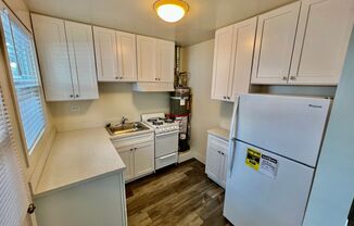 Studio, 1 bath, 525 sqft, $1,695