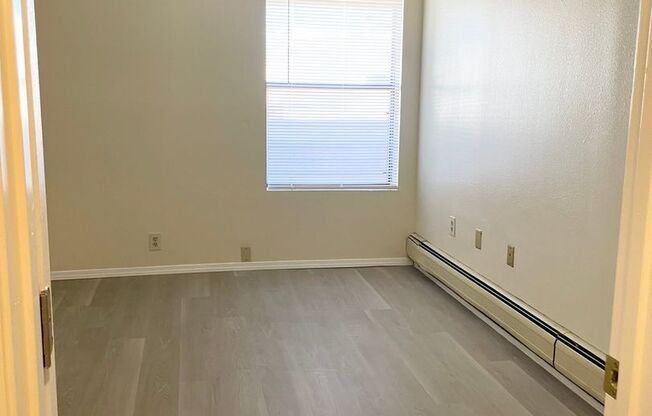 1 bed, 1 bath, 485 sqft, $800, Unit I126