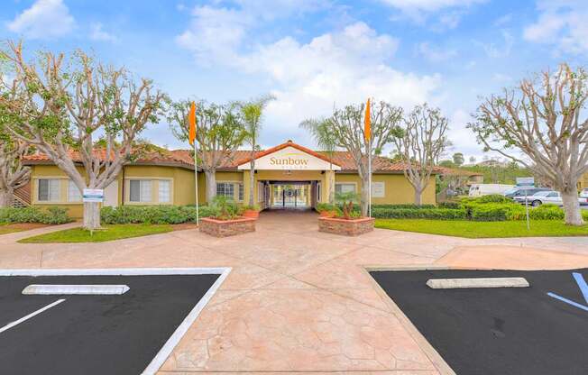 Exterior at Sunbow Villas Apartments