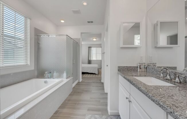 4 beds, 3 baths, $2,900