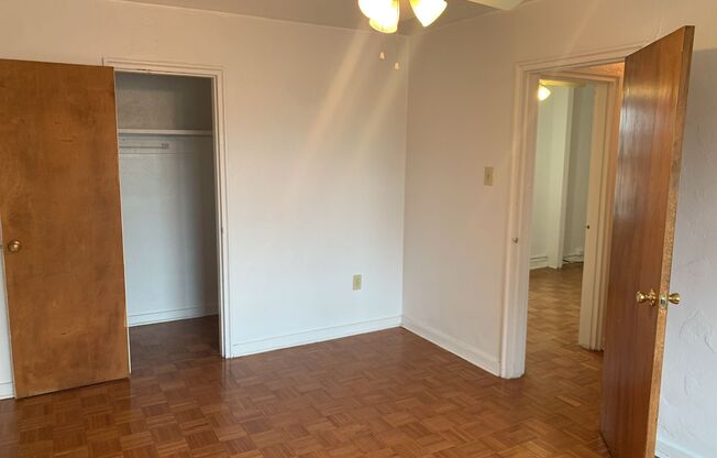 2 beds, 1 bath, $1,750, Unit 309C