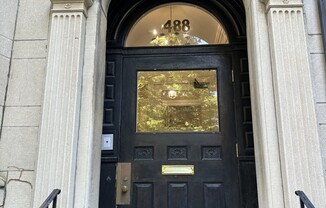 488 BEACON ST