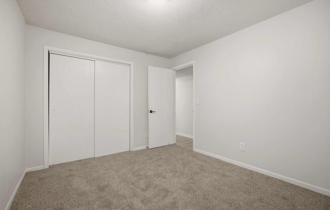 2 beds, 1 bath, 970 sqft, $1,265