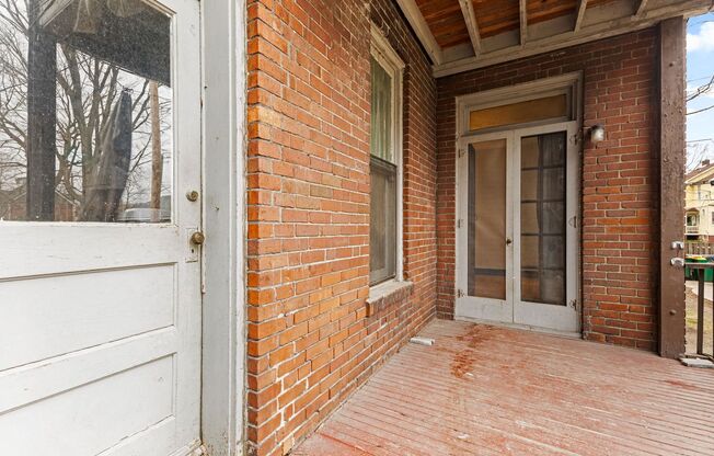 1 bed, 1 bath, 582 sqft, $895, Unit 11