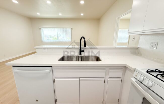 2 beds, 2 baths, 1,000 sqft, $2,495, Unit 207