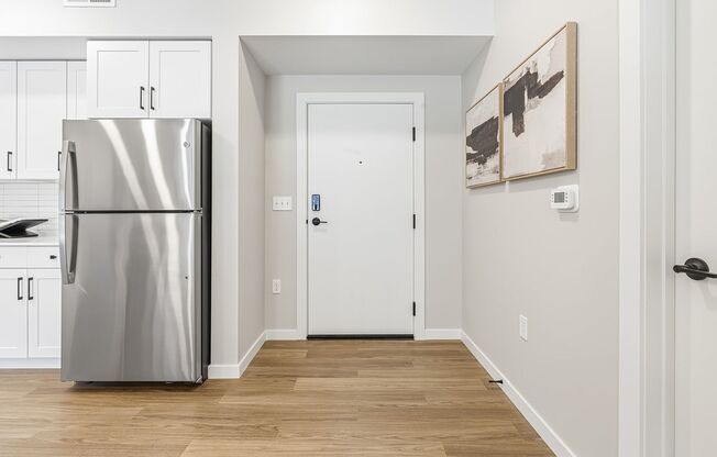 2 beds, 2 baths, 1,029 sqft, $1,775, Unit 1-204