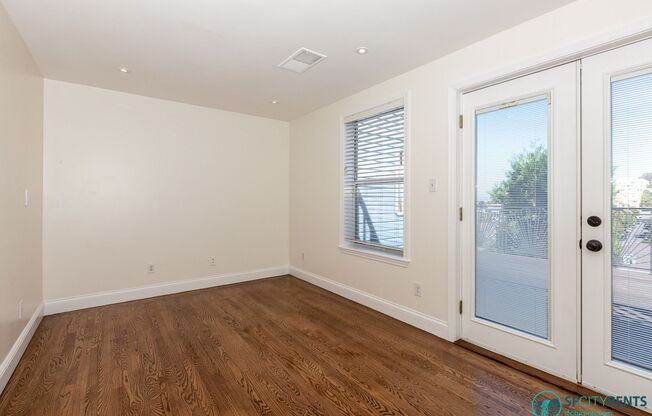 2 beds, 1 bath, $4,600, Unit 361 Collingwood St.