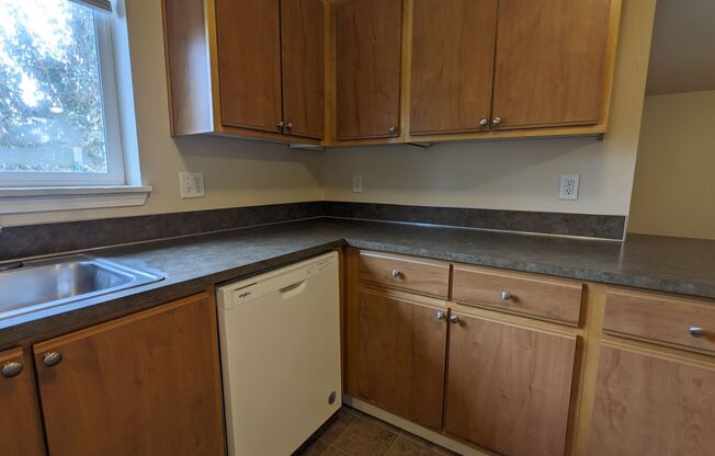 2 beds, 2 baths, 994 sqft, $1,200, Unit E301