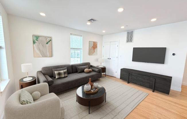 14 MURRAY CT