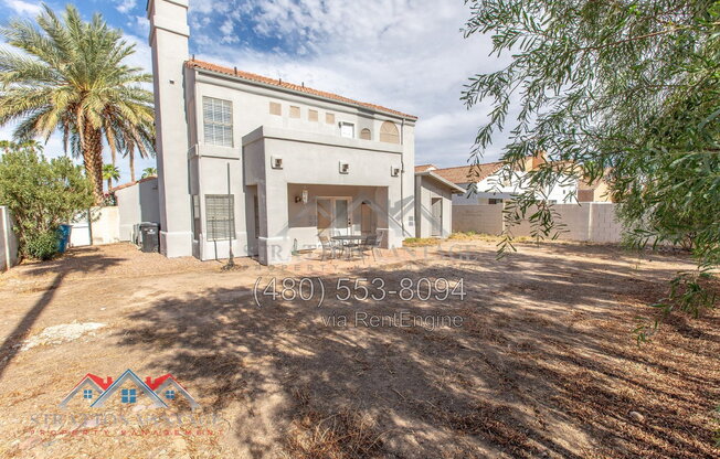 3 beds, 2.5 baths, 2,469 sqft, $2,525