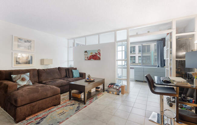 1 bed, 1 bath, $4,200, Unit 3G