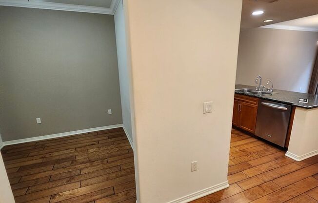 2 beds 2.5 bath condominium at Lake at Walnut in Pasadena