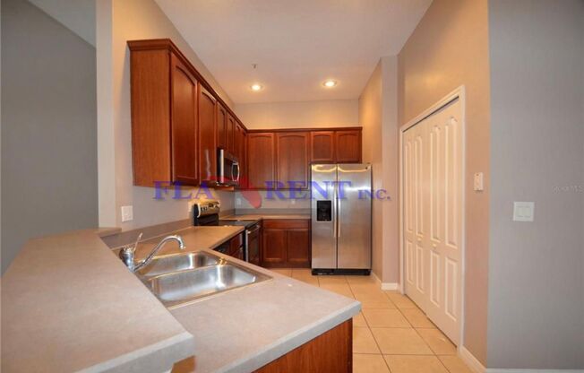 **Beautiful 2 bed, 2 bath Townhome in Magnolia Club Subdivision**